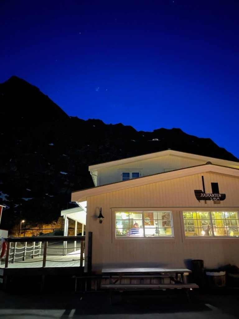 Kaikanten Rorbuer Sennesvik Exterior foto