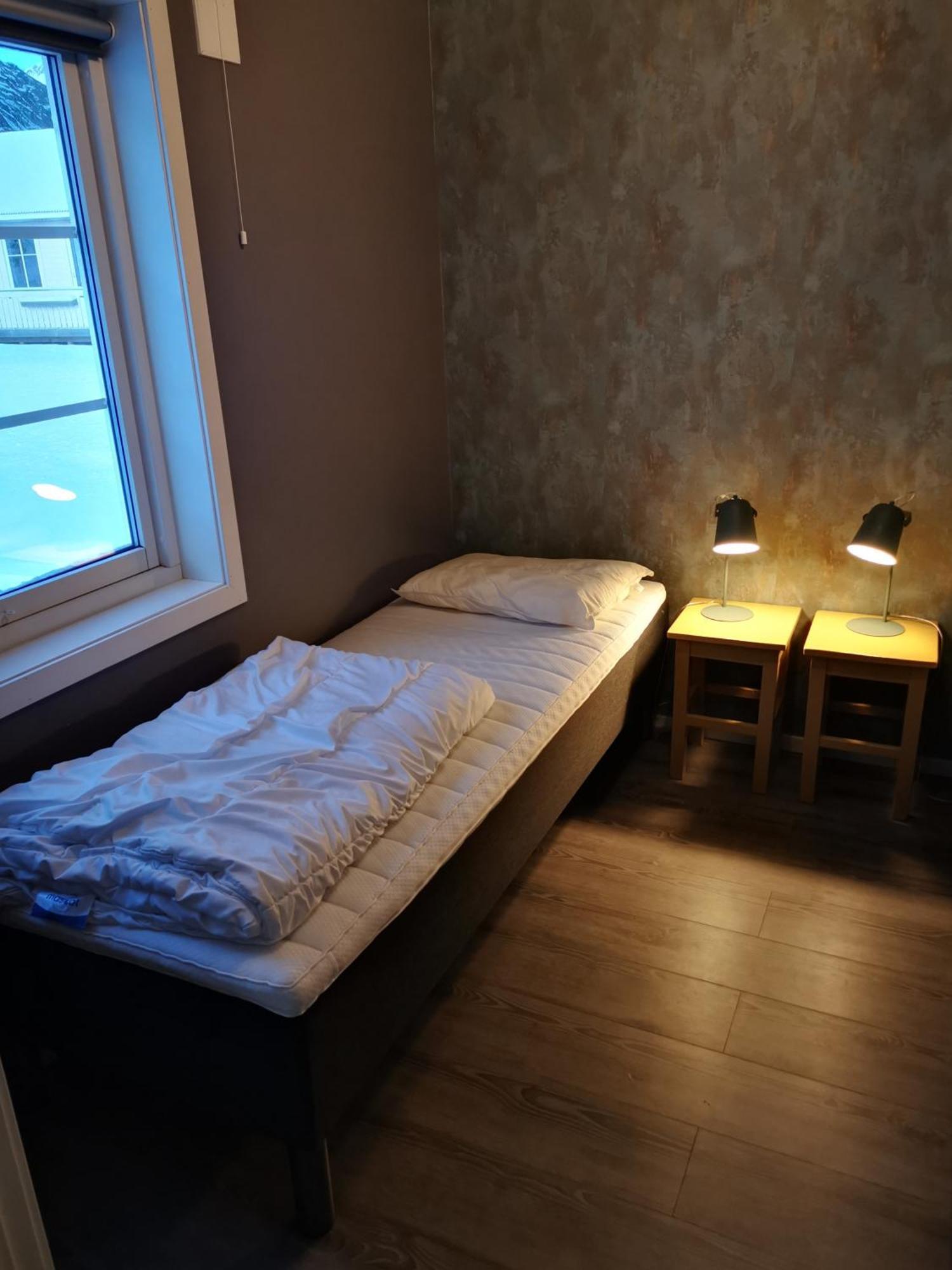 Kaikanten Rorbuer Sennesvik Cameră foto