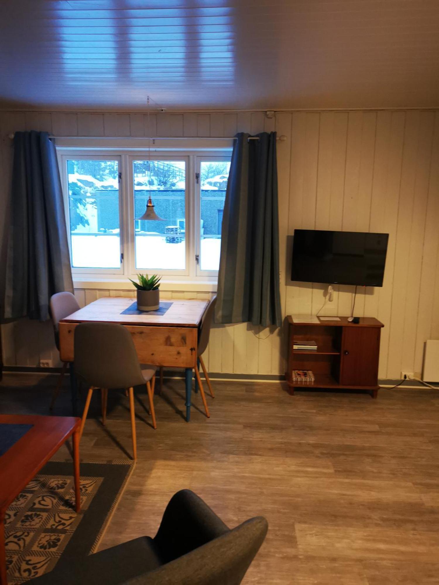 Kaikanten Rorbuer Sennesvik Cameră foto