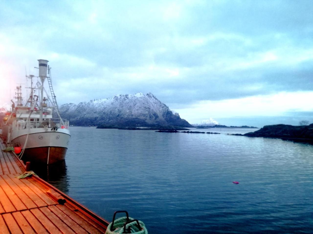 Kaikanten Rorbuer Sennesvik Exterior foto